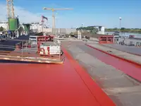 Баржа на продажу