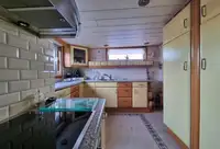 Баржа на продажу