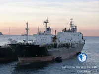 Нефтеналивной/химический танкер на продажу