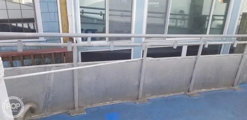Катамаран на продажу