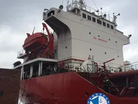 Нефтеналивной/химический танкер на продажу