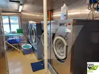 Плавучий дом на продажу