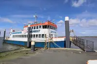 Круизное судно на продажу