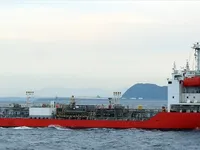 Нефтеналивной/химический танкер на продажу