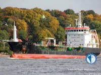 Нефтеналивной/химический танкер на продажу