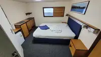 Катамаран на продажу