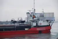 Баржа на продажу