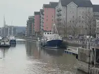 Trawler на продажу