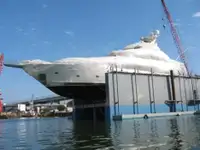 Баржа на продажу