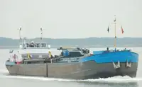 Баржа на продажу