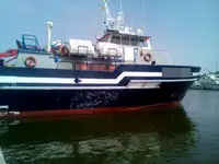 Буксир для перевозки экипажа на продажу