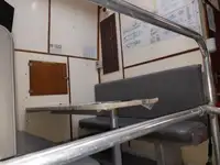 Буксир для перевозки экипажа на продажу