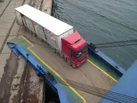 Буксир на продажу