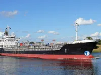 Нефтеналивной/химический танкер на продажу