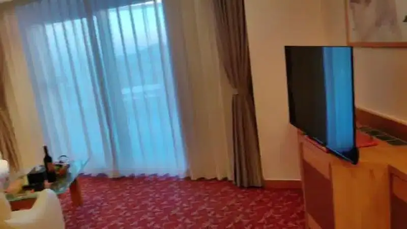 Круизное судно на продажу