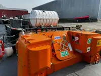 Буксир для перевозки экипажа на продажу