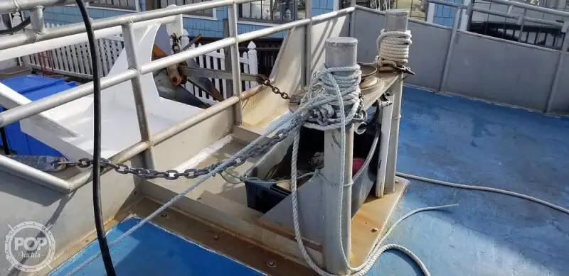 Катамаран на продажу