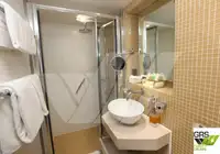 Круизное судно на продажу