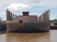 Баржа на продажу
