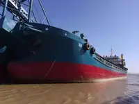 Баржа на продажу