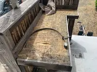 Катамаран на продажу