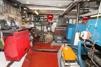 Яхта на продажу