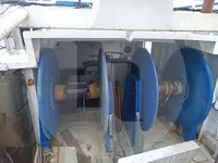 Судно для перевозки живой рыбы на продажу