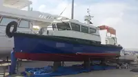 Буксир для перевозки экипажа на продажу