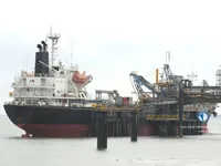 Нефтеналивной/химический танкер на продажу