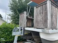 Катамаран на продажу