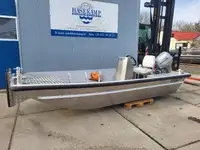 Рабочие суда на продажу