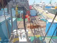 Судно с краном на продажу