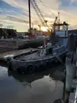 Буксир на продажу