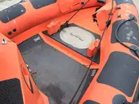 Спасательная шлюпка на продажу
