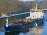 Нефтеналивной/химический танкер на продажу