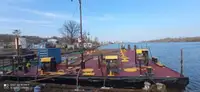 Баржа на продажу