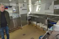 Буксир на продажу