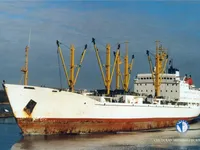 Рефрижераторное судно на продажу