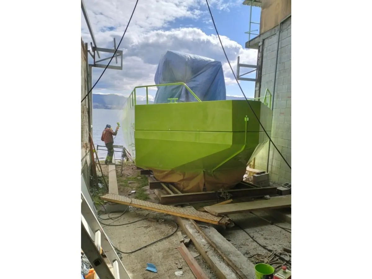 Рабочие суда на продажу