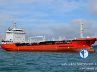 Нефтеналивной/химический танкер на продажу