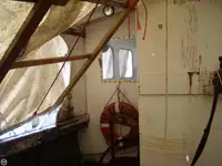 Баржа на продажу