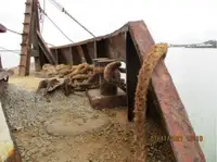 Баржа на продажу