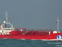 Нефтеналивной/химический танкер на продажу