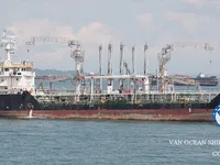 Нефтеналивной/химический танкер на продажу