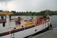 Круизное судно на продажу