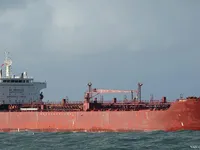 Нефтеналивной/химический танкер на продажу