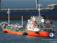 Нефтеналивной/химический танкер на продажу