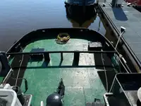 Буксир на продажу