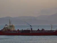 Нефтеналивной/химический танкер на продажу