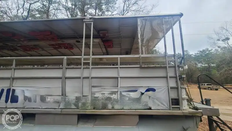 Круизное судно на продажу